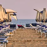 Bright Flat In A With Shared Pool Bibione