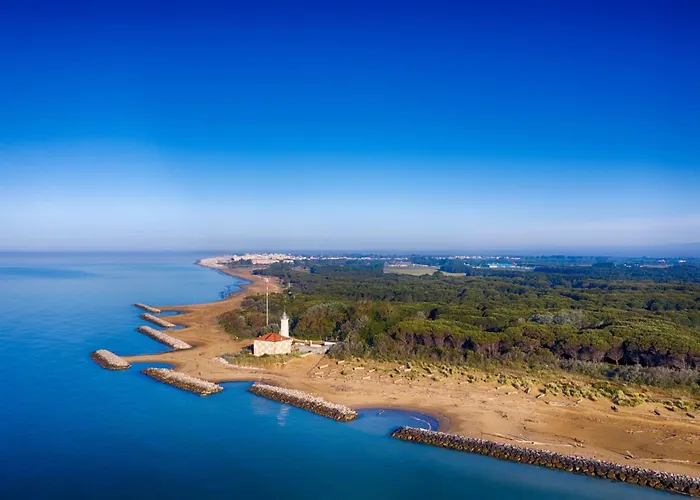 شقة Bright Flat In A With Shared Pool بيبيوني